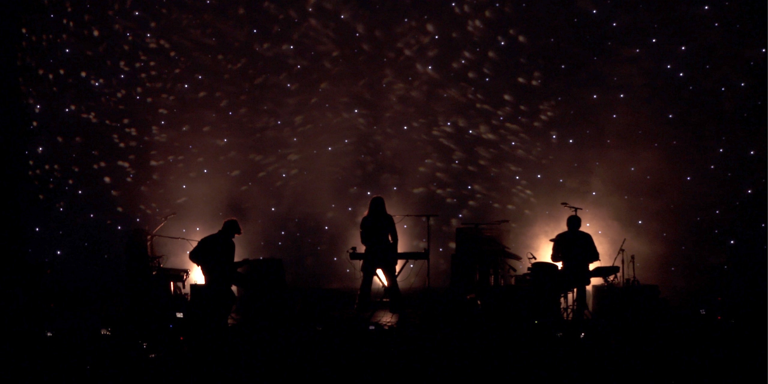Beach House, live at Kings Theatre, Brooklyn August, 2018 Space Echo
